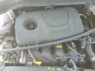 ✅ 2019 Hyundai Accent SE • VIN: 3KPC24A30KE071233 • Лот: 49329325. Опубликован ранее на Copart с пробегом 55 049 миль. Бесплатный доступ к архиву аукционных продаж из США и подробный отчёт об истории автомобиля на DreamBid. Изображение 16.