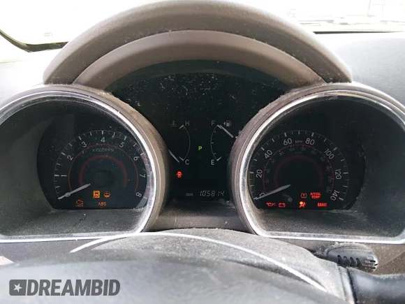 ✅ 2010 Toyota Highlander • VIN: 5TDZA3EH1AS001810 • Lot: 44248097. Wystawiony na IAAI z przebiegiem 105 814 mil. Bezpłatny archiwum sprzedaży aukcyjnych z USA i szczegółowy raport historii pojazdu na DreamBid. Zdjęcie 7.