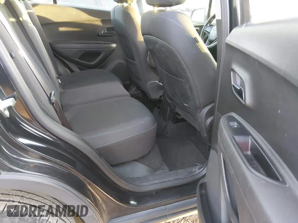 ✅ 2015 Chevrolet Trax LS • VIN: 3GNCJPSB0FL226009 • Lot: 44384577. Listed on IAAI with 105,239 mi. Free auction sales archive from the USA and detailed vehicle history report at DreamBid. Image 8.