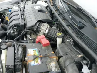 ✅ 2014 Nissan Sentra SR • VIN: 3N1AB7AP4EY314138 • Lot: 42320640. Wystawiony na IAAI z przebiegiem 106 670 mil. Bezpłatny archiwum sprzedaży aukcyjnych z USA i szczegółowy raport historii pojazdu na DreamBid. Zdjęcie 19.