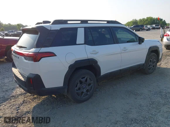 ✅ 2026 Subaru Outback Premium • VIN: JF2BUPBD4TY455978 • Lot: 44932082. Wystawiony na IAAI z przebiegiem 3 409 mil. Bezpłatny archiwum sprzedaży aukcyjnych z USA i szczegółowy raport historii pojazdu na DreamBid. Zdjęcie 4.