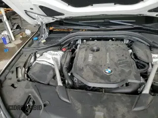 ✅ 2019 BMW 6 Series 640i xDrive • VIN: WBAJV6C56KBK08517 • Lot: 67098525. Listed on Copart with 49,536 mi. Free auction sales archive from the USA and detailed vehicle history report at DreamBid. Image 14.