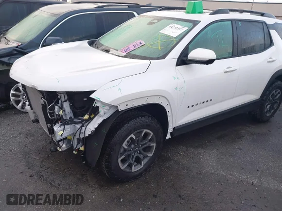 ✅ 2025 Chevrolet Equinox FWD ACTIV • VIN: 3GNAXKEG5SL197939 • Lot: 44272327. Wystawiony na IAAI z przebiegiem 2 572 mil. Bezpłatny archiwum sprzedaży aukcyjnych z USA i szczegółowy raport historii pojazdu na DreamBid. Zdjęcie 2.