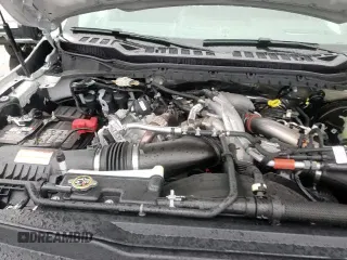 ✅ 2025 Ford F-250 XL • VIN: 1FT8W2BM1SEC05670 • Lot: 91639805. Wystawiony na Copart z przebiegiem 4 414 mil. Bezpłatny archiwum sprzedaży aukcyjnych z USA i szczegółowy raport historii pojazdu na DreamBid. Zdjęcie 13.