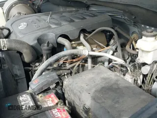 ✅ 2018 Toyota Tundra SR5 • VIN: 5TFDW5F14JX694178 • Lot: 43567056. Wystawiony na IAAI z przebiegiem 149 639 mil. Bezpłatny archiwum sprzedaży aukcyjnych z USA i szczegółowy raport historii pojazdu na DreamBid. Zdjęcie 19.