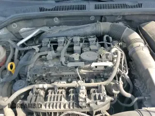 ✅ 2017 Volkswagen Jetta GLI • VIN: 3VW5T7AJ9HM388915 • Лот: 62324835. Опубликован ранее на Copart с пробегом 148 942 миль. Бесплатный доступ к архиву аукционных продаж из США и подробный отчёт об истории автомобиля на DreamBid. Изображение 13.