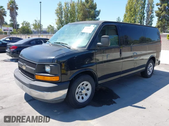 ✅ 2012 Chevrolet Express Cargo • VIN: 1GCSGAFX1C1144878 • Лот: 43109472. Опубліковано раніше на IAAI з пробігом 10 416 миль. Безкоштовний доступ до архіву аукціонних продажів зі США та докладний звіт про історію автомобіля на DreamBid. Зображення 2.