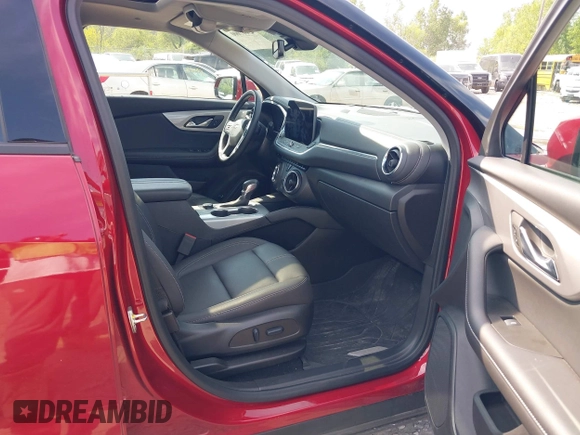 ✅ 2023 Chevrolet Blazer LT • VIN: 3GNKBJRSXPS161463 • Lot: 43007000. Wystawiony na IAAI z przebiegiem 34 620 mil. Bezpłatny archiwum sprzedaży aukcyjnych z USA i szczegółowy raport historii pojazdu na DreamBid. Zdjęcie 5.