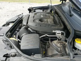 ✅ 2017 Jeep Grand Cherokee Limited • VIN: 1C4RJFBG2HC788064 • Лот: 43420794. Опубликован ранее на IAAI с пробегом 165 114 миль. Бесплатный доступ к архиву аукционных продаж из США и подробный отчёт об истории автомобиля на DreamBid. Изображение 19.