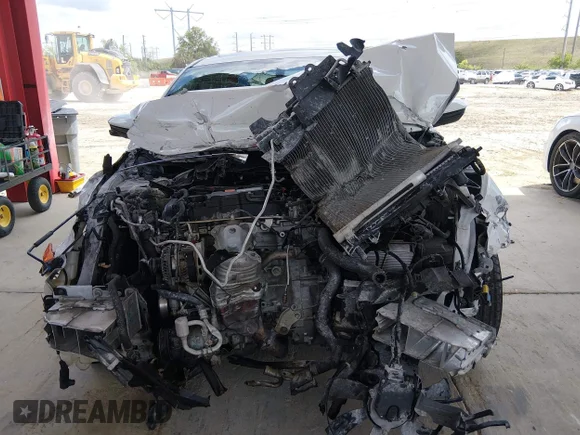 ✅ 2017 Honda Civic EX • VIN: 19XFC2F71HE060194 • Lot: 45119296. Listed on IAAI with 87,605 mi. Free auction sales archive from the USA and detailed vehicle history report at DreamBid. Image 6.