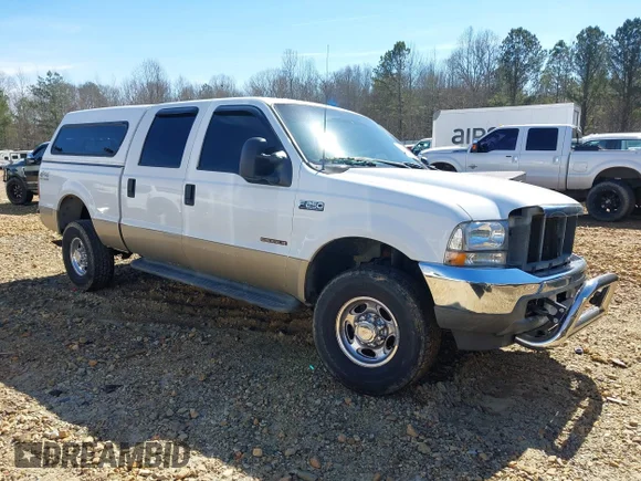 ✅ 2001 Ford F-250 XL • VIN: 1FTNW21FX1EB25496 • Lot: 44462571. Listed on IAAI with 385,406 mi. Free auction sales archive from the USA and detailed vehicle history report at DreamBid. Image 1.