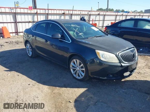 ✅ 2015 Buick Verano • VIN: 1G4PP5SK4F4113193 • Лот: 44315669. Опубліковано раніше на IAAI з пробігом 180 904 миль. Безкоштовний доступ до архіву аукціонних продажів зі США та докладний звіт про історію автомобіля на DreamBid. Зображення 1.