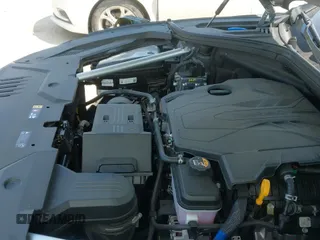 ✅ 2025 Genesis GV70 2.5T • VIN: KMUMADTB5SU182418 • Лот: 43218310. Опубликован ранее на IAAI с пробегом 10 606 миль. Бесплатный доступ к архиву аукционных продаж из США и подробный отчёт об истории автомобиля на DreamBid. Изображение 19.