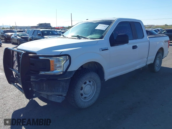 ✅ 2018 Ford F-150 XL • VIN: 1FTFX1E57JKC85706 • Lot: 43143363. Wystawiony na IAAI z przebiegiem Nie podano. Bezpłatny archiwum sprzedaży aukcyjnych z USA i szczegółowy raport historii pojazdu na DreamBid. Zdjęcie 2.