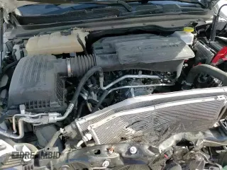 ✅ 2021 Ram 1500 Laramie • VIN: 1C6RRFJG8MN706628 • Lot: 86608014. Wystawiony na Copart z przebiegiem 36 256 mil. Bezpłatny archiwum sprzedaży aukcyjnych z USA i szczegółowy raport historii pojazdu na DreamBid. Zdjęcie 13.