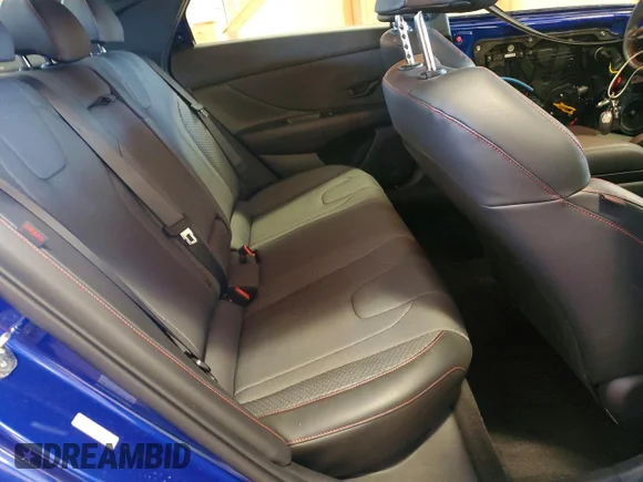 ✅ 2025 Hyundai Elantra N Line • VIN: KMHLR4DF5SU896005 • Lot: 73582945. Wystawiony na Copart z przebiegiem 14 927 mil. Bezpłatny archiwum sprzedaży aukcyjnych z USA i szczegółowy raport historii pojazdu na DreamBid. Zdjęcie 10.