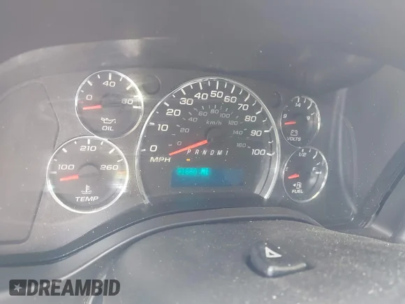 ✅ 2021 GMC Savana Cargo • VIN: 1GTW7BFP6M1174614 • Lot: 42517212. Wystawiony na IAAI z przebiegiem 91 880 mil. Bezpłatny archiwum sprzedaży aukcyjnych z USA i szczegółowy raport historii pojazdu na DreamBid. Zdjęcie 7.