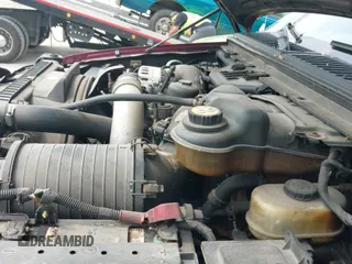 ✅ 2004 Ford F-250 XL • VIN: 1FTNX21P24ED88074 • Lot: 42905094. Wystawiony na IAAI z przebiegiem 249 302 mil. Bezpłatny archiwum sprzedaży aukcyjnych z USA i szczegółowy raport historii pojazdu na DreamBid. Zdjęcie 12.