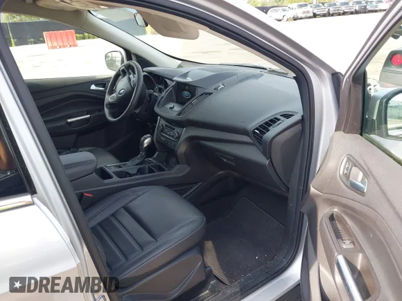 ✅ 2019 Ford Escape SEL • VIN: 1FMCU9HD7KUA56456 • Лот: 45348289. Опубликован ранее на IAAI с пробегом 17 812 миль. Бесплатный доступ к архиву аукционных продаж из США и подробный отчёт об истории автомобиля на DreamBid. Изображение 5.