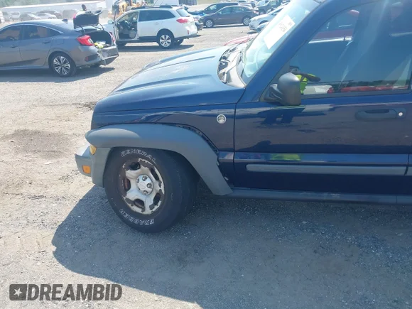 ✅ 2006 Jeep Liberty Sport • VIN: 1J4GL48K26W150212 • Lot: 45624154. Wystawiony na IAAI z przebiegiem 171 637 mil. Bezpłatny archiwum sprzedaży aukcyjnych z USA i szczegółowy raport historii pojazdu na DreamBid. Zdjęcie 6.