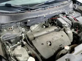 ✅ 2018 Mitsubishi Outlander ES • VIN: JA4AP3AU8JU005762 • Lot: 65821395. Wystawiony na Copart z przebiegiem 45 574 mil. Bezpłatny archiwum sprzedaży aukcyjnych z USA i szczegółowy raport historii pojazdu na DreamBid. Zdjęcie 13.