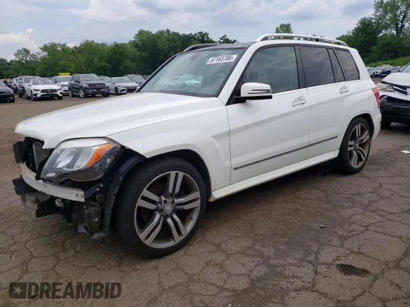 ✅ 2013 Mercedes-Benz GLK 350 • VIN: WDCGG8JB0DG007837 • Lot: 57163786. Listed on Copart with 132,652 mi. Free auction sales archive from the USA and detailed vehicle history report at DreamBid. Image 1.
