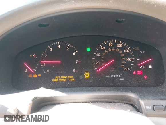 ✅ 2002 Lexus LS 430 • VIN: JTHBN30F420078637 • Лот: 45031883. Опубліковано раніше на IAAI з пробігом 178 787 миль. Безкоштовний доступ до архіву аукціонних продажів зі США та докладний звіт про історію автомобіля на DreamBid. Зображення 7.