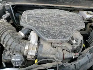 ✅ 2021 GMC Acadia SLE • VIN: 1GKKNKLS6MZ212586 • Lot: 60685535. Listed on Copart with 62,831 mi. Free auction sales archive from the USA and detailed vehicle history report at DreamBid. Image 14.