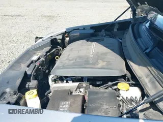 ✅ 2018 Jeep Cherokee Latitude Plus • VIN: 1C4PJMLX0JD551065 • Lot: 42721141. Wystawiony na IAAI z przebiegiem 80 031 mil. Bezpłatny archiwum sprzedaży aukcyjnych z USA i szczegółowy raport historii pojazdu na DreamBid. Zdjęcie 19.