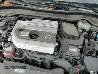 ✅ 2020 Lexus UX 250h • VIN: JTHP9JBH0L2021788 • Lot: 64630595. Wystawiony na Copart z przebiegiem 51 834 mil. Bezpłatny archiwum sprzedaży aukcyjnych z USA i szczegółowy raport historii pojazdu na DreamBid. Zdjęcie 14.