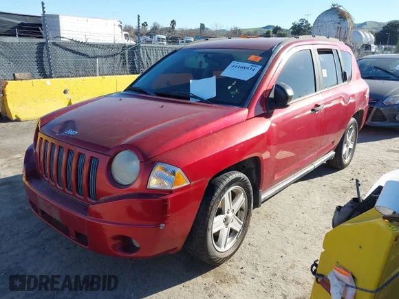 ✅ 2007 Jeep Compass Sport • VIN: 1J8FT47W77D401396 • Лот: 44108934. Опубліковано раніше на IAAI з пробігом Не вказано. Безкоштовний доступ до архіву аукціонних продажів зі США та докладний звіт про історію автомобіля на DreamBid. Зображення 2.