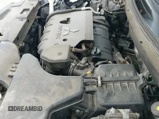 ✅ 2016 Mitsubishi Outlander SE • VIN: JA4AD3A38GZ008897 • Lot: 42072854. Wystawiony na IAAI z przebiegiem 74 700 mil. Bezpłatny archiwum sprzedaży aukcyjnych z USA i szczegółowy raport historii pojazdu na DreamBid. Zdjęcie 12.