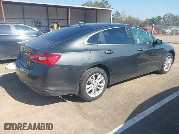 ✅ 2017 Chevrolet Malibu LT • VIN: 1G1ZE5ST6HF110517 • Lot: 44343614. Wystawiony na IAAI z przebiegiem 131 725 mil. Bezpłatny archiwum sprzedaży aukcyjnych z USA i szczegółowy raport historii pojazdu na DreamBid. Zdjęcie 4.