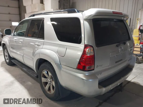 ✅ 2006 Toyota 4Runner Limited • VIN: JTEBT17R468032157 • Lot: 44611787. Wystawiony na IAAI z przebiegiem 220 873 mil. Bezpłatny archiwum sprzedaży aukcyjnych z USA i szczegółowy raport historii pojazdu na DreamBid. Zdjęcie 3.