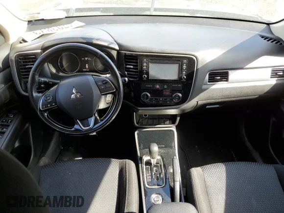 ✅ 2017 Mitsubishi Outlander ES • VIN: JA4AZ2A32HZ057817 • Lot: 44703873. Wystawiony na Copart z przebiegiem 109 591 mil. Bezpłatny archiwum sprzedaży aukcyjnych z USA i szczegółowy raport historii pojazdu na DreamBid. Zdjęcie 8.