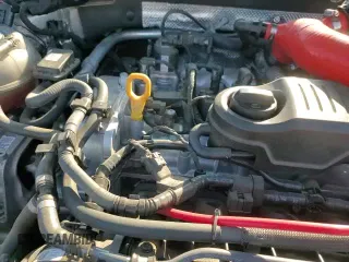 ✅ 2024 Volkswagen Jetta SE • VIN: 3VWEM7BUXRM033209 • Lot: 85812615. Wystawiony na Copart z przebiegiem 47 486 mil. Bezpłatny archiwum sprzedaży aukcyjnych z USA i szczegółowy raport historii pojazdu na DreamBid. Zdjęcie 13.