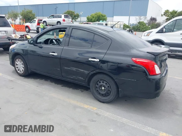 ✅ 2015 Nissan Versa S • VIN: 3N1CN7AP2FL831744 • Lot: 45557976. Listed on IAAI with 157,274 mi. Free auction sales archive from the USA and detailed vehicle history report at DreamBid. Image 3.