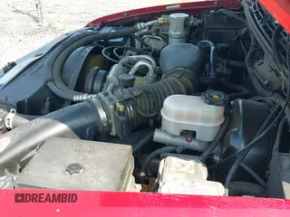 ✅ 2001 Chevrolet S-10 LS ZR2 • VIN: 1GCCT19W918111649 • Лот: 42586931. Опубликован ранее на IAAI с пробегом 143 305 миль. Бесплатный доступ к архиву аукционных продаж из США и подробный отчёт об истории автомобиля на DreamBid. Изображение 19.