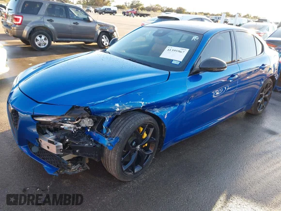 ✅ 2020 Alfa Romeo Giulia • VIN: ZARFAMAN0L7634581 • Лот: 41395967. Опубліковано раніше на IAAI з пробігом 38 609 миль. Безкоштовний доступ до архіву аукціонних продажів зі США та докладний звіт про історію автомобіля на DreamBid. Зображення 2.