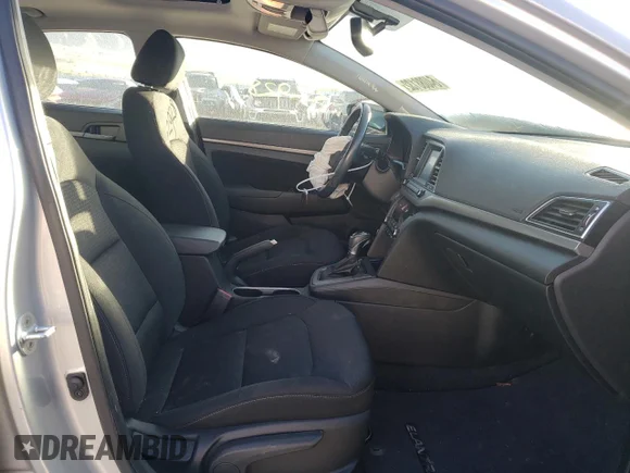 ✅ 2018 Hyundai Elantra SEL • VIN: 5NPD84LF3JH292247 • Lot: 64088132. Wystawiony na Copart z przebiegiem 22 928 mil. Bezpłatny archiwum sprzedaży aukcyjnych z USA i szczegółowy raport historii pojazdu na DreamBid. Zdjęcie 5.