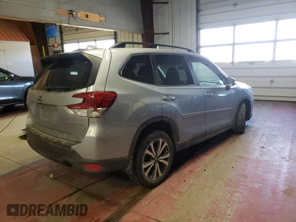 ✅ 2020 Subaru Forester Limited • VIN: JF2SKAUC2LH419603 • Lot: 47114343. Wystawiony na Copart z przebiegiem 18 236 mil. Bezpłatny archiwum sprzedaży aukcyjnych z USA i szczegółowy raport historii pojazdu na DreamBid. Zdjęcie 3.