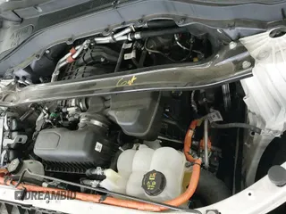 ✅ 2022 Ford Explorer Platinum • VIN: 1FM5K8HW7NNA10389 • Lot: 43598051. Wystawiony na IAAI z przebiegiem 53 841 mil. Bezpłatny archiwum sprzedaży aukcyjnych z USA i szczegółowy raport historii pojazdu na DreamBid. Zdjęcie 21.