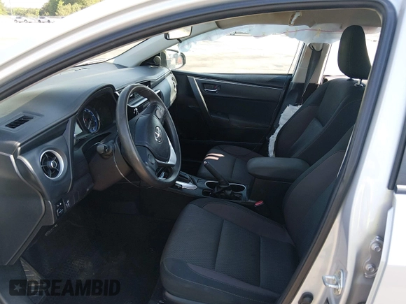 ✅ 2019 Toyota Corolla LE • VIN: 2T1BURHE8KC218813 • Лот: 45142948. Опубліковано раніше на IAAI з пробігом 116 317 миль. Безкоштовний доступ до архіву аукціонних продажів зі США та докладний звіт про історію автомобіля на DreamBid. Зображення 5.
