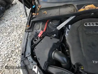 ✅ 2019 Audi A4 Premium Plus • VIN: WAUENAF48KA076003 • Lot: 82745565. Wystawiony na Copart z przebiegiem 79 728 mil. Bezpłatny archiwum sprzedaży aukcyjnych z USA i szczegółowy raport historii pojazdu na DreamBid. Zdjęcie 15.