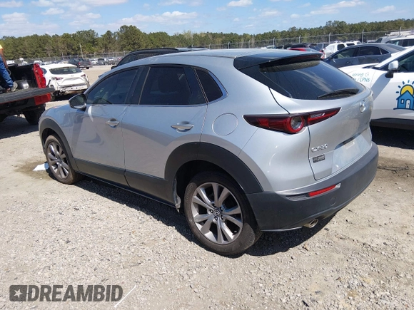 ✅ 2021 Mazda CX-30 Select • VIN: 3MVDMABL5MM205222 • Lot: 44604187. Wystawiony na IAAI z przebiegiem 108 800 mil. Bezpłatny archiwum sprzedaży aukcyjnych z USA i szczegółowy raport historii pojazdu na DreamBid. Zdjęcie 3.
