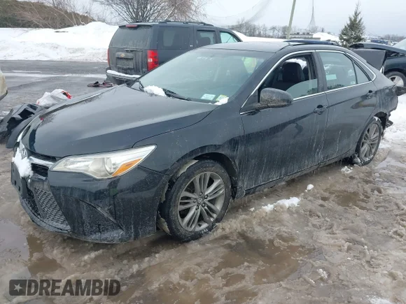 ✅ 2017 Toyota Camry XLE • VIN: 4T1BF1FK6HU712521 • Lot: 44377206. Wystawiony na IAAI z przebiegiem 286 242 mil. Bezpłatny archiwum sprzedaży aukcyjnych z USA i szczegółowy raport historii pojazdu na DreamBid. Zdjęcie 2.