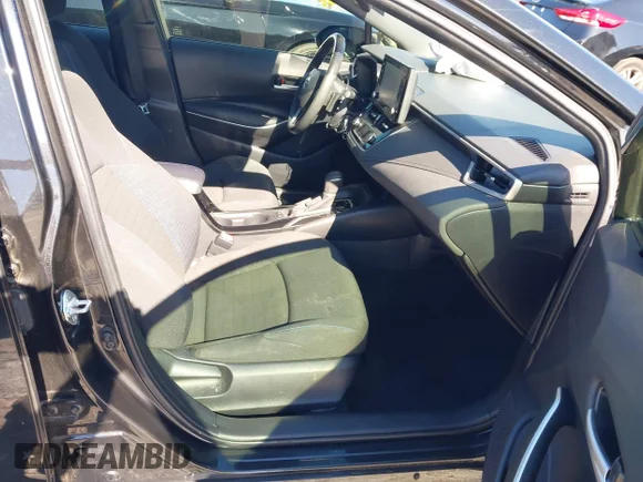 ✅ 2022 Toyota Corolla SE • VIN: JTDS4MCE0NJ095995 • Lot: 44253029. Wystawiony na IAAI z przebiegiem 50 583 mil. Bezpłatny archiwum sprzedaży aukcyjnych z USA i szczegółowy raport historii pojazdu na DreamBid. Zdjęcie 5.