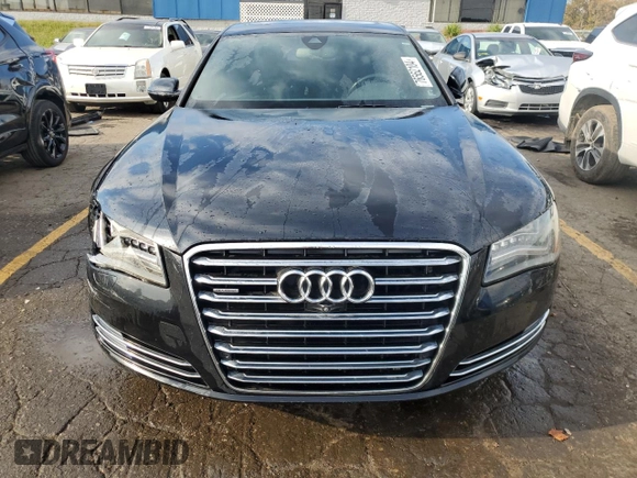 ✅ 2013 Audi A8 3.0L • VIN: WAURGAFD8DN013572 • Lot: 76562104. Wystawiony na Copart z przebiegiem 127 270 mil. Bezpłatny archiwum sprzedaży aukcyjnych z USA i szczegółowy raport historii pojazdu na DreamBid. Zdjęcie 5.