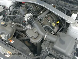 ✅ 2011 Ford Mustang V6 • VIN: 1ZVBP8EM7B5120539 • Лот: 42502299. Опубликован ранее на IAAI с пробегом 135 662 миль. Бесплатный доступ к архиву аукционных продаж из США и подробный отчёт об истории автомобиля на DreamBid. Изображение 20.