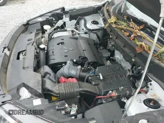 2023 Mitsubishi Outlander ES z VIN JA4ARUAU8PU007536, wystawiony jako IAAI lot #43363060 z przebiegiem 39 272 mil mil oraz . Historia ofert i sprzedaży dostępna na DreamBid. Obrazek 19.